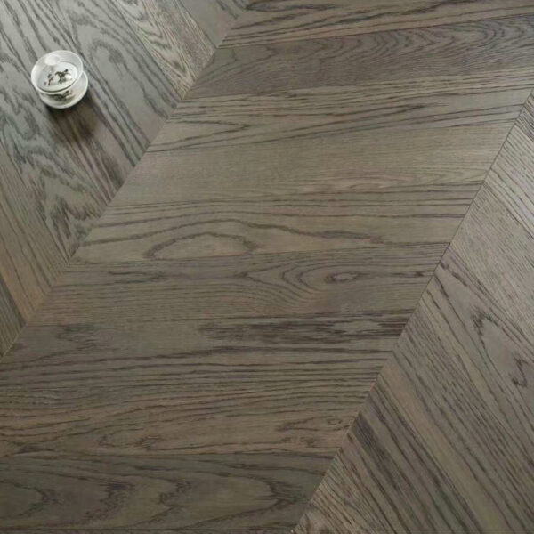 Fish-Bone-Style-Walnut-engineered-wood-flooring